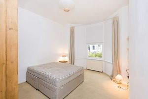 Photo 33- click for photo gallery